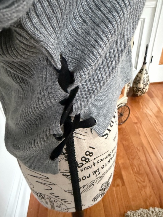 John + Jenn Gray Ribbed Cropped Button Cardigan Sweater Size XS - Picture 7 of 10